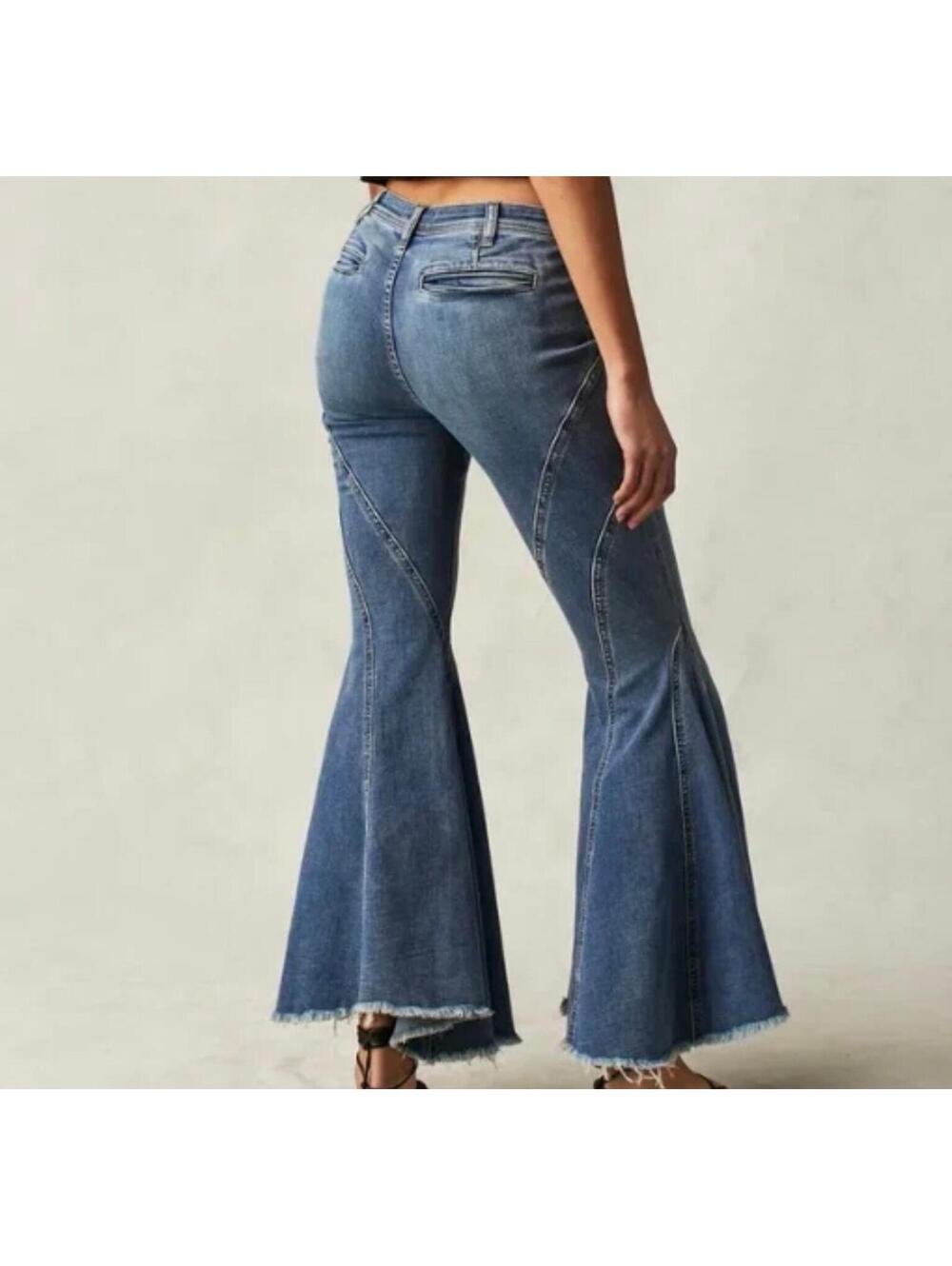 We The Free Twirl On Mid-Rise Crop Flare Jeans - Morning Blue - 28 - Picture 2 of 10